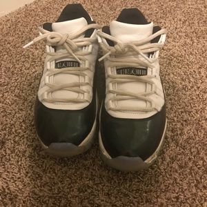 Jordan 11 Emerald